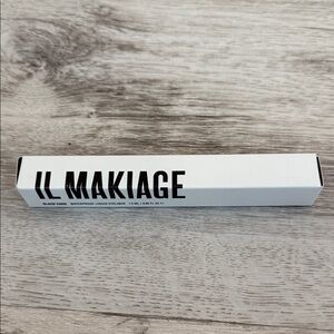 IL MAKIAGE Black Liquid Eyeliner